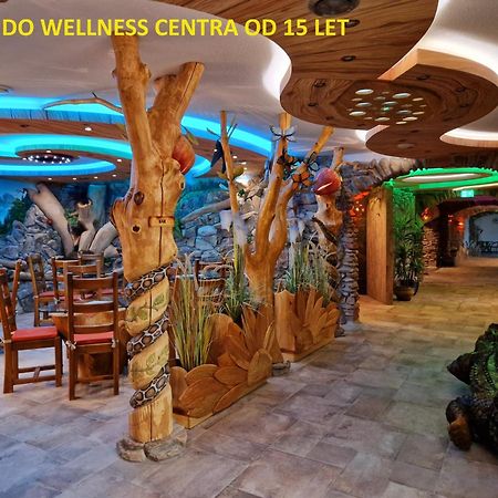 Hotel Kocourkov Hlinsko Ngoại thất bức ảnh