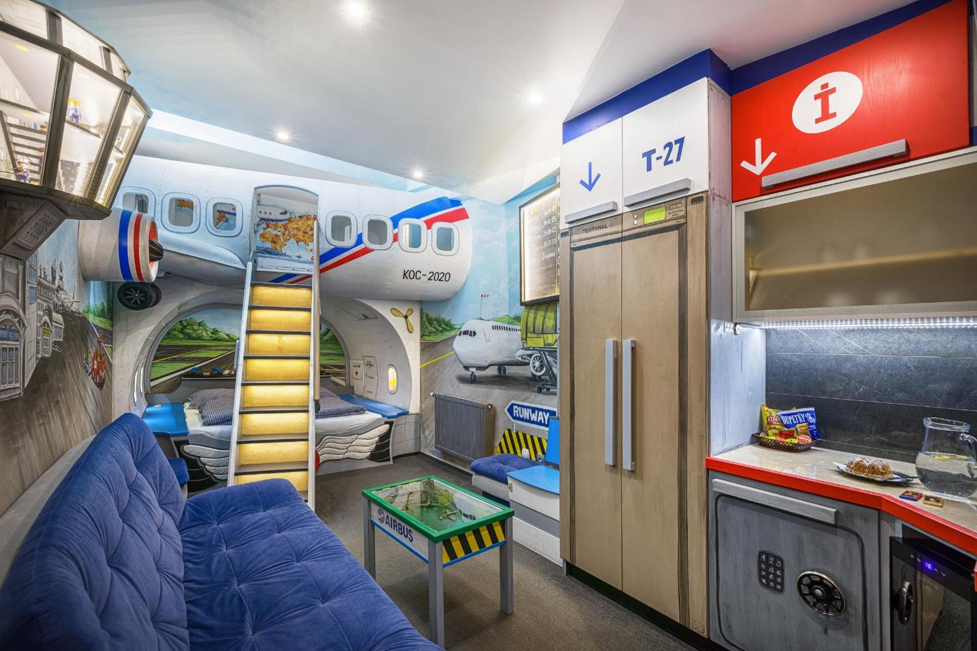 Hotel Kocourkov Hlinsko Ngoại thất bức ảnh