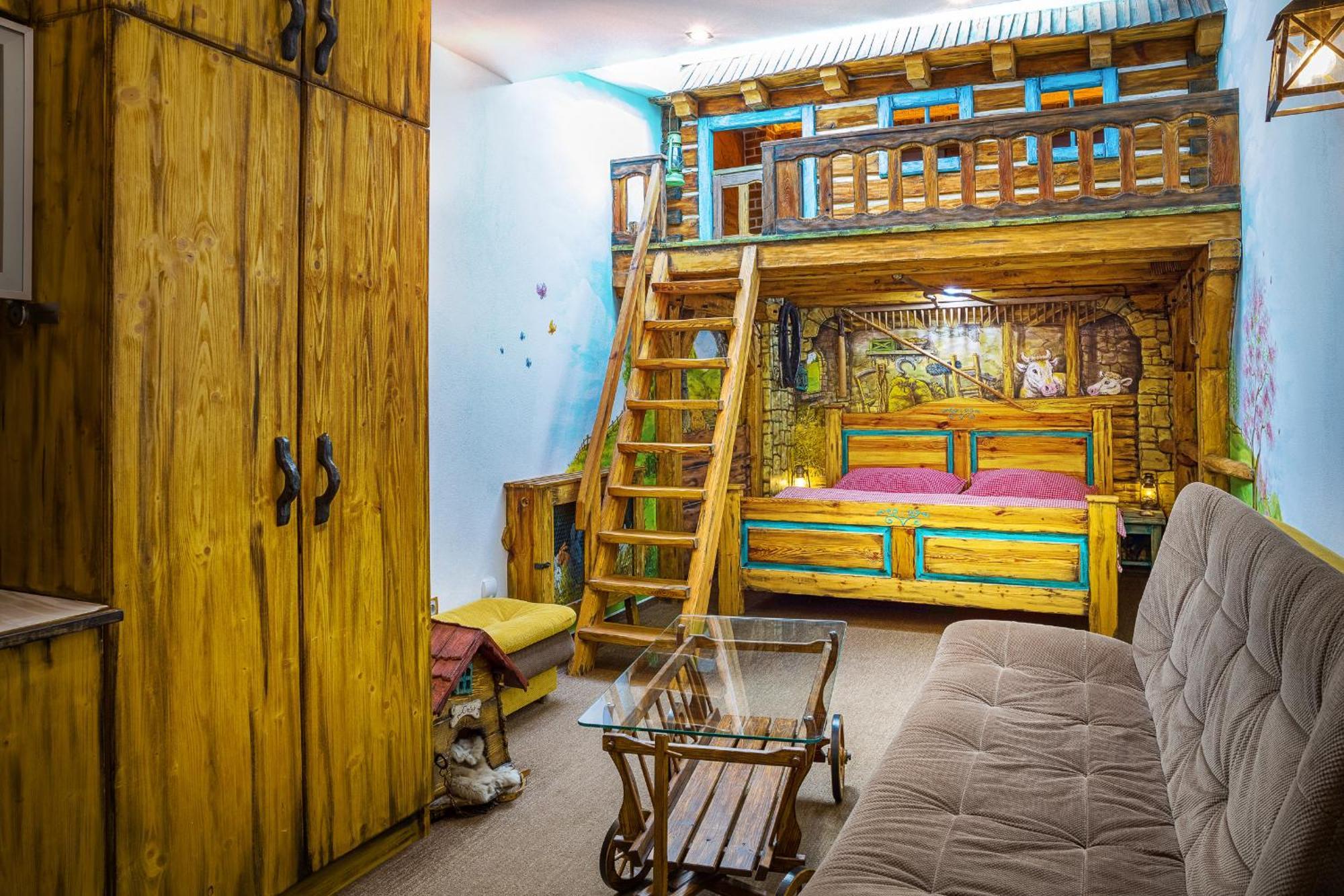 Hotel Kocourkov Hlinsko Ngoại thất bức ảnh
