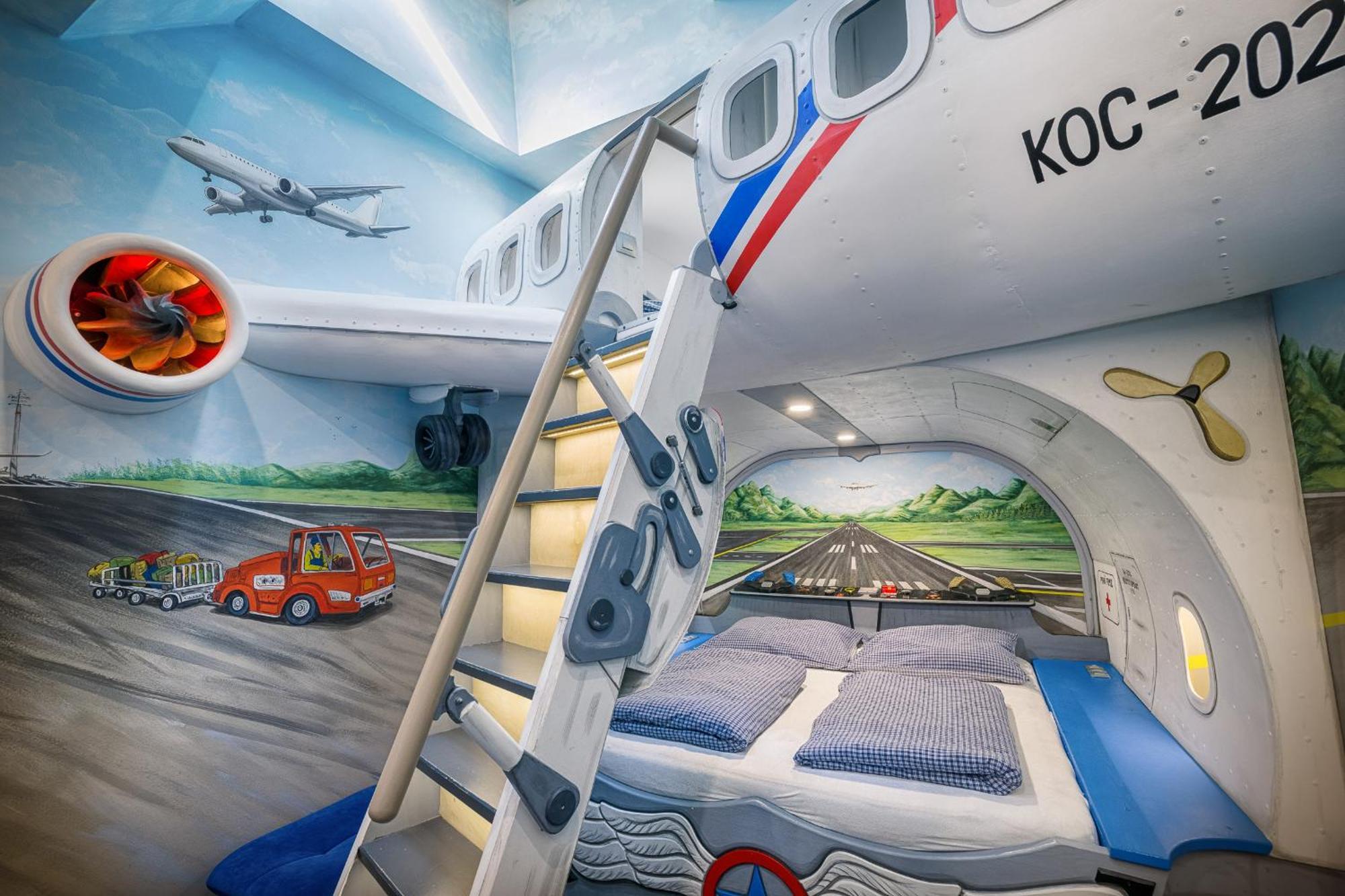 Hotel Kocourkov Hlinsko Ngoại thất bức ảnh