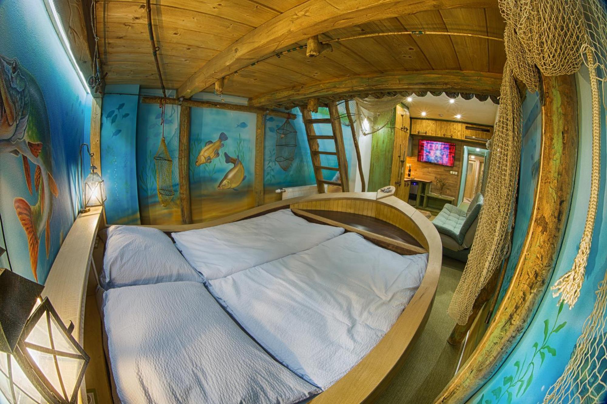 Hotel Kocourkov Hlinsko Ngoại thất bức ảnh