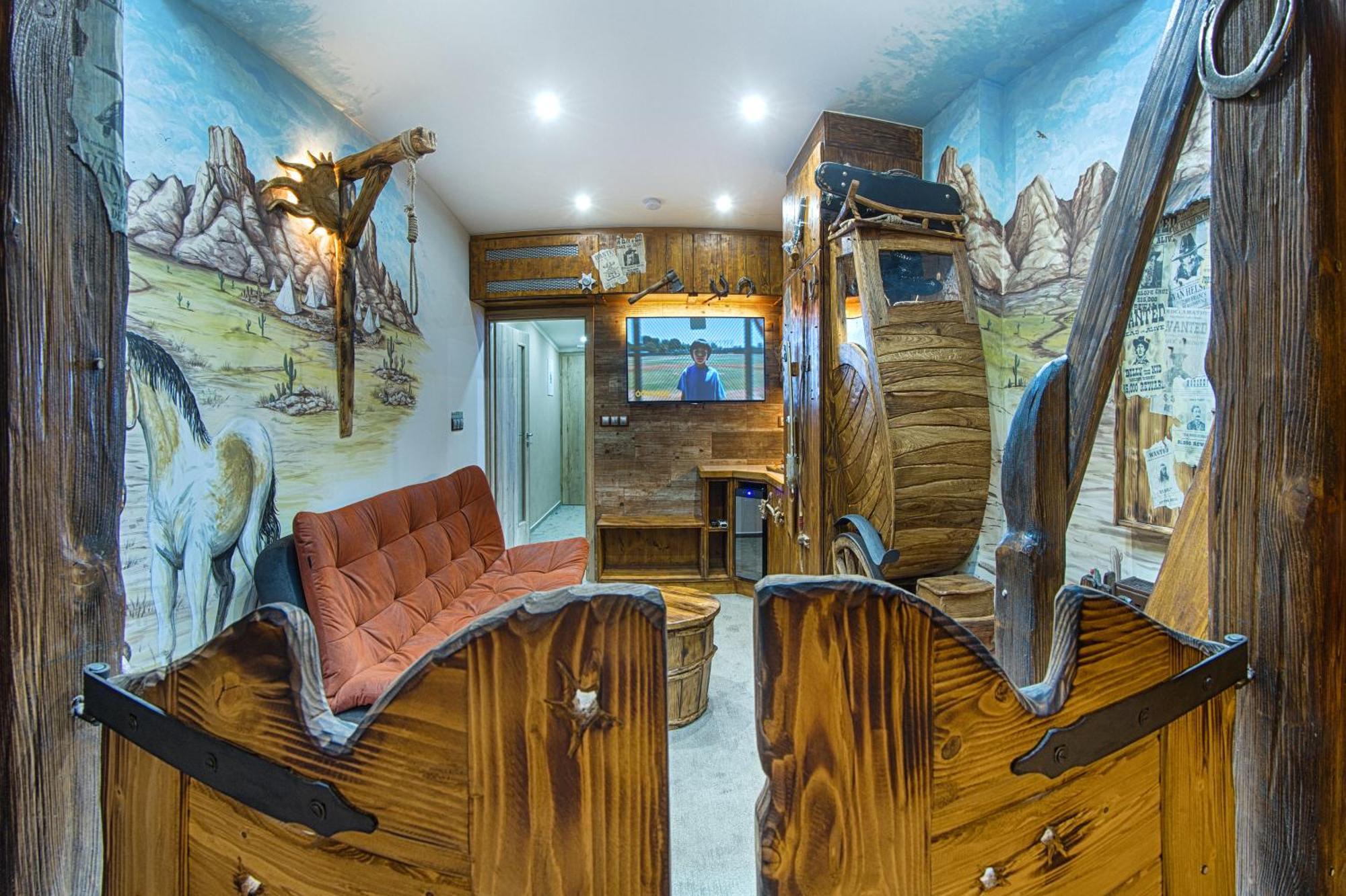 Hotel Kocourkov Hlinsko Ngoại thất bức ảnh