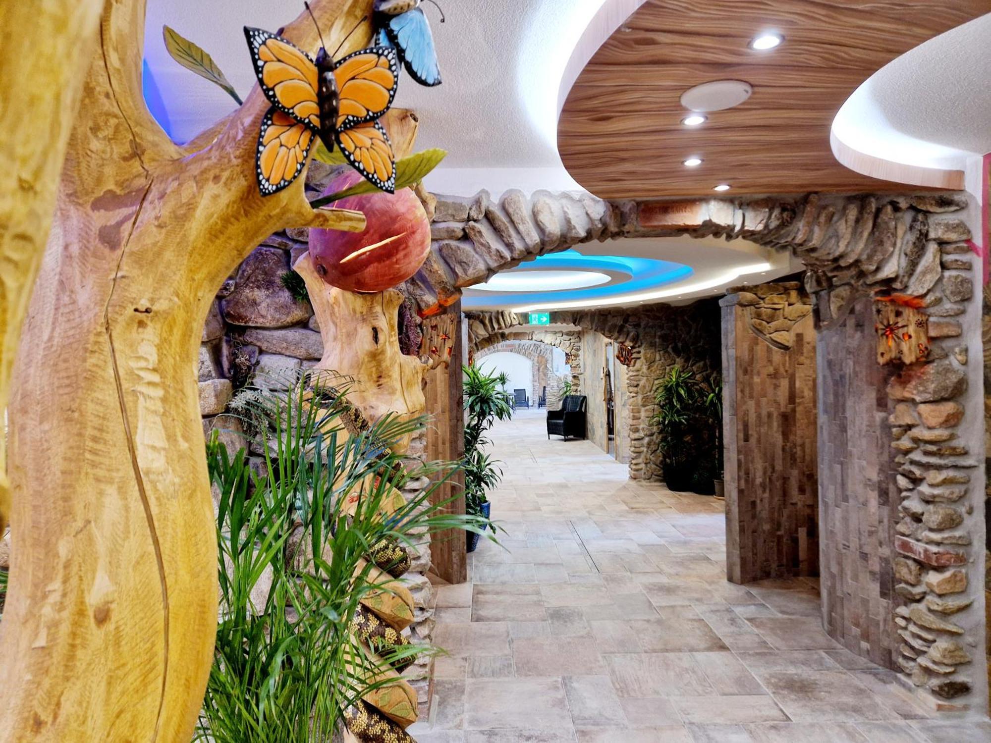 Hotel Kocourkov Hlinsko Ngoại thất bức ảnh